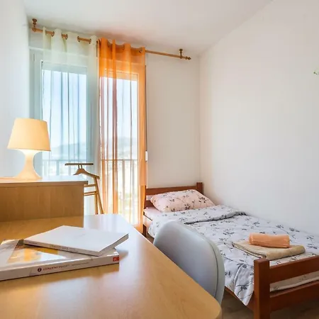 Appartement A Sweet With A View Of The Sea, Balcony *